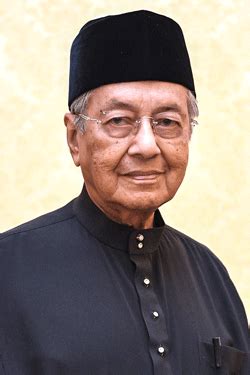 Bingkai potret gambar perdana menteri malaysia, prime minister potrait photo y.a.b tan sri dato. Malaysia to reopen embassy in North Korea — Dr Mahathir ...