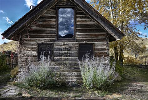 The Homestead - Montana Homestead Cabins
