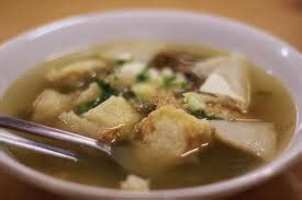 Tekwan adalah hidangan sup yang berasal dari palembang. RESEP PEMPEK MODEL IKAN ASLI PALEMBANG | Resep Masakan ...
