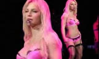 Britney Spears Tweets Decade Old Snap Of Herself Wearing Racy Pink Lingerie And Fishnets In Pre