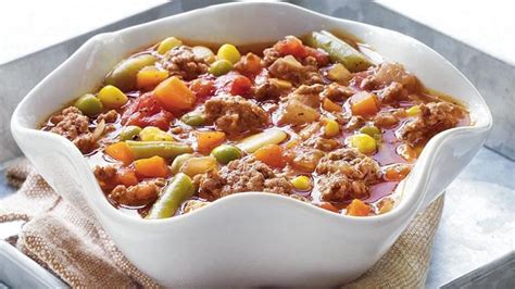 Today dawned gray and wet, and all i wanted to do was make a big pot of soup. Easy Vegetable-Beef Soup recipe from Betty Crocker