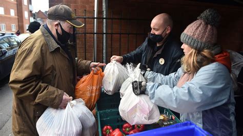 Man Sets Up Uks First Food Bank Day As Demand Soars How To Help Out