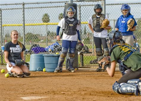 Megan Willis The New Face Of Softball Orange County Register