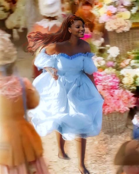 Halle Bailey Is Ariel On Instagram Visit Of The Kingdomim Very Excited To See Her Blue
