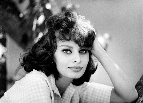Sophia loren and carlo ponti were married on april 9, 1966. Sophia Loren Young | Yann Pinguet | Flickr