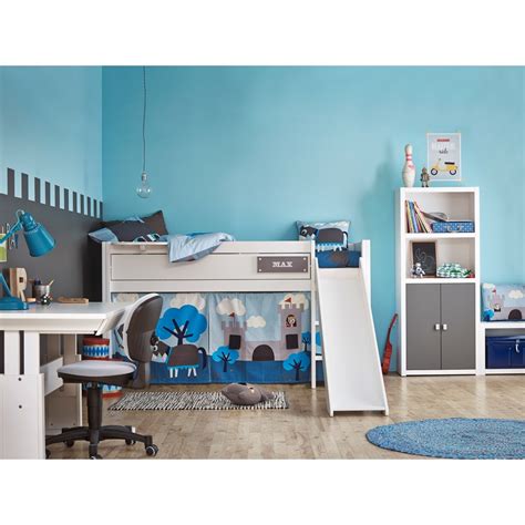 Start your day sliding out of bed. Knight Boys Cabin Bed With Slide - Lifetime | Cuckooland