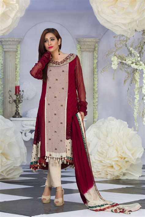 25 Latest Trends In Pakistani Party Dresses 2018 Dresses Crayon
