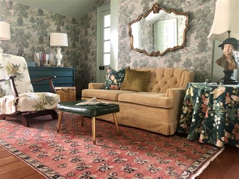 4 Reasons You Should Use Vintage Rugs In Your Home The Decorologist
