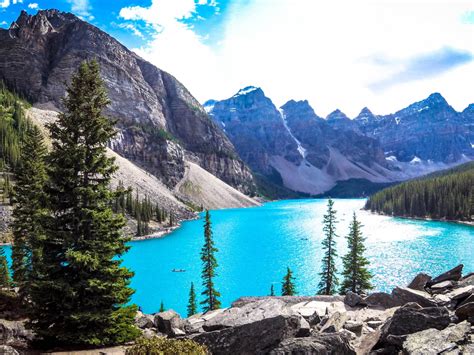 Desktop Wallpaper Moraine Lake Banff National Park Lake Mountains