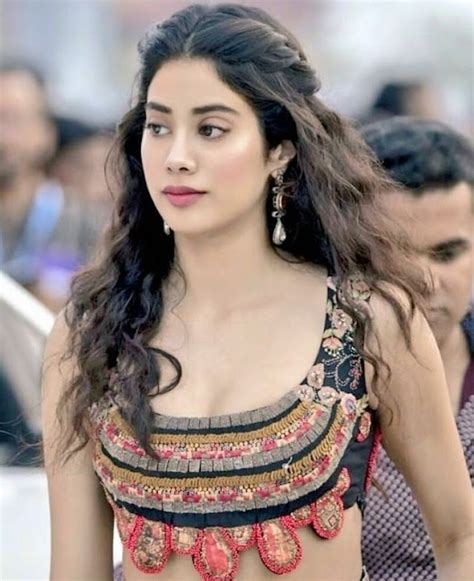 Indian Hot Actress Sexy Pictures Jhanvi Kapoor Actress Hot Spicy Images