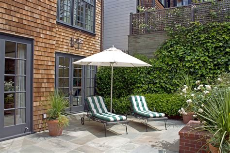 A Sunny Corner Traditional Patio San Francisco By Terra Ferma Landscapes Houzz