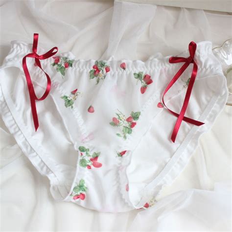 Strawberry Print Cute Lovely Style Girls Panties Sweet Soft Sexy Lace Knickers Underwear