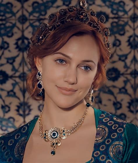Hürrem Sultan 💚 Влиятельные женщины Натуральный рыжий цвет волос