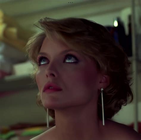 Michelle Pfeiffer Beautiful Naked Plot In Into The Night 1985