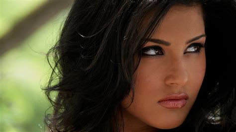 K Sunny Leone Hd Wallpaper Rare Gallery