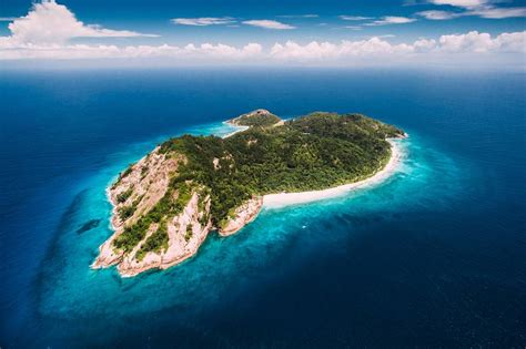The Best Private Island Vacations For Every Budget—even Yours Wsj