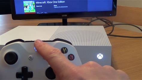 How To Connect A Wireless Controller To Your Xbox One S Console Youtube