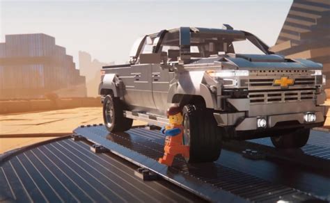 Así Protagoniza La Chevrolet Silverado En The Lego Movie 2