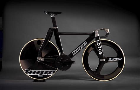Hope Technology And Lotus Cars Unveil New Radical Track Bike