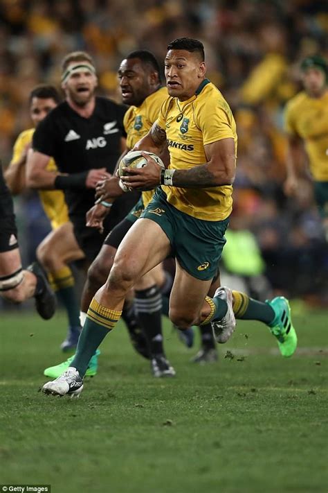 Sam whitelock says bledisloe if the wallabies went into the sheds with their tails up, the all blacks did not take long to put the visitors in their place, and the match on ice, when. All Blacks demolish the Wallabies in the Bledisloe Cup ...