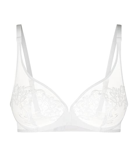 Saga Full Cup Plunge Bra