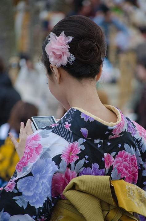 Traditional Japanese Hairstyles Female Shinto Japan Traditional Life