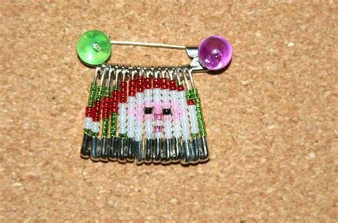 Blogger Safety Pin Jewelry Patterns Safety Pin Crafts Safety Pin Art