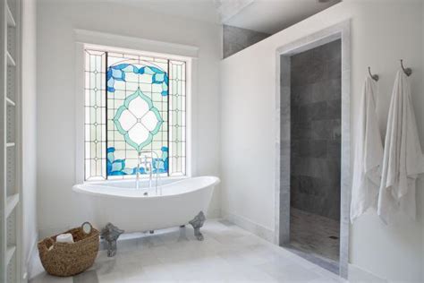 Of course, the theme of the bathroom must be such that it inspires comfort. Master Bathroom With Stained Glass Windows | HGTV