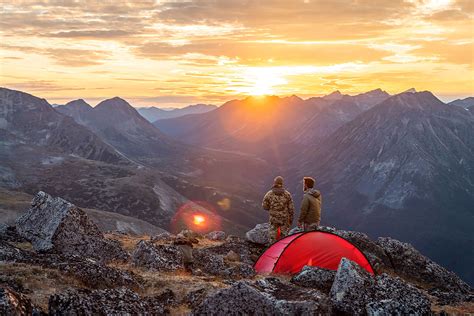 Feathers, Fur, and F-Stops: Sitka's DIVERGE 11 Photo Contest Winners