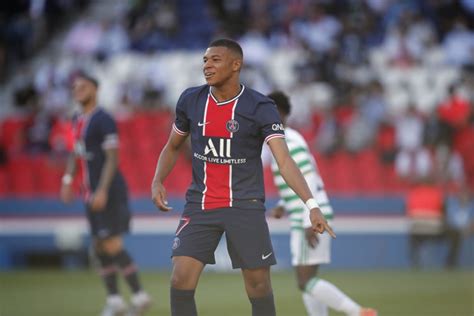 Lo principal, clasificarse para unas semifinales de champions donde les espera el chelsea. Rumour Has It: Liverpool Lead Mbappe Race, Real Madrid ...