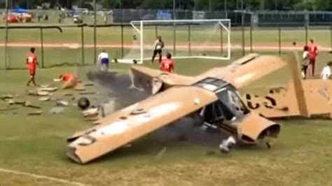 Cgi Footage Shared As Real Plane Crash During A Football Match Misbar