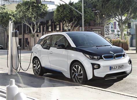 Choosing the right ev charger minimizes hassle and installation costs. 2017 BMW i3, electric-car sales, VW diesel woes, charging-station funds: The Week in Reverse