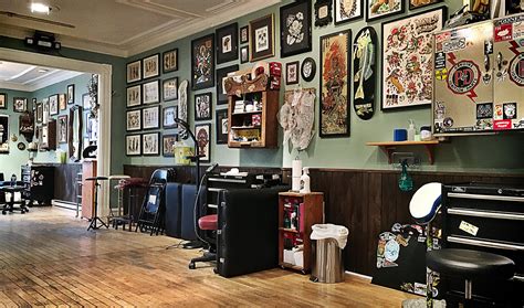 Trouver Un Bon Salon De Tattoo Sur Annecy Tatoueur Salon Tatouage