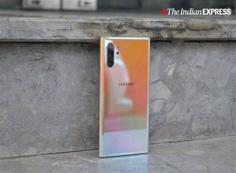 Top Flagships Of 2019 Apple Iphone 11 Pro Max Samsung Galaxy Fold