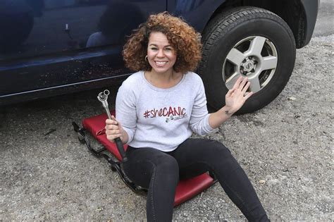Fox Developing Sitcom Inspired By Upper Darby All Female Car Repair