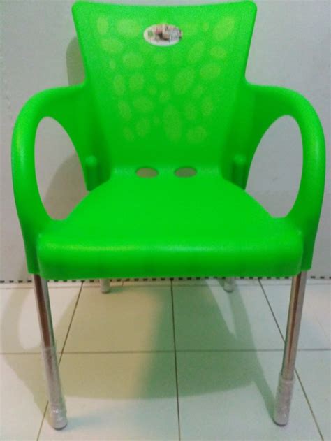 Maybe you would like to learn more about one of these? Jual Kursi Plastik Dengan Kaki Stainless 01 Merk Neoplast ...