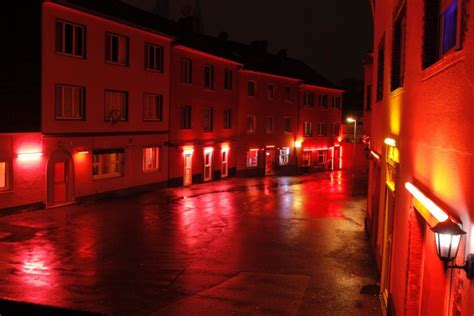 Hier geht es zu unserer praktischen anleitung ! Haus 7 - das Laufhaus in Hagen