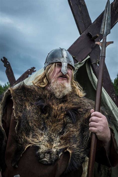 Pin By WᎥllᎥe Torres Ii On VᎥҜᎥη ⚡ ♔♚ Vikings Norse Viking Art