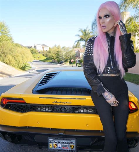 Jeffree star is a famous youtuber and owner of jeffree star cosmetics who loves to collect luxurious cars. Jeffree Star's BMW i8 Destroyed… Buys Lamborghini Huracan | Celebrity Cars Blog