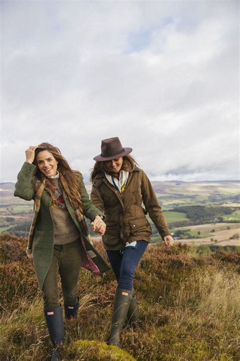 Pin By J C On Women In Wellies English Country Fashion British Country Style Country Fashion