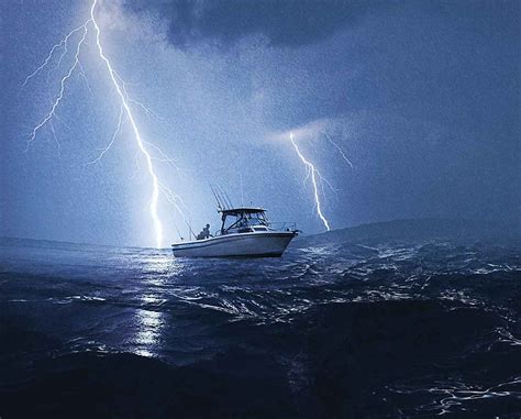Surviving Lightning Strikes While Boating Boat Boat In Storm Boat Storm