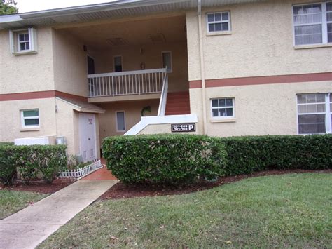 1550 Se Royal Green Cir Unit P 203 Port Saint Lucie Fl 34952 Condo