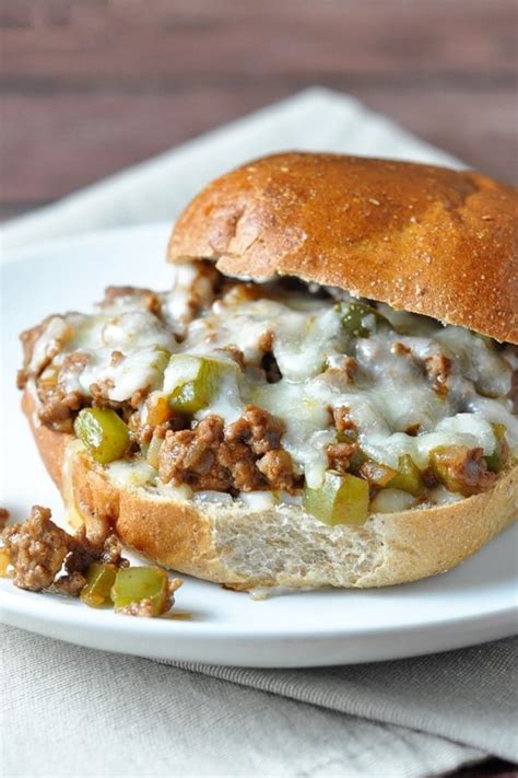 Easy And Delicious Philly Cheesesteak Sloppy Joes Cucinadeyung