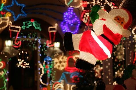 Christmas Parades Tree Lightings Santa Weekend Happenings