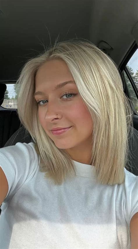 50 New Haircut Ideas For Women To Try In 2023 Vanilla Blonde Lob Bangs