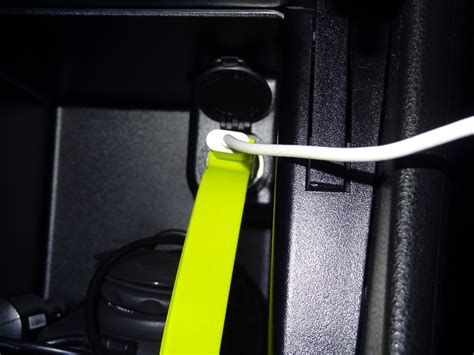 Band Car Charger By Tylt Review G Style Magazine