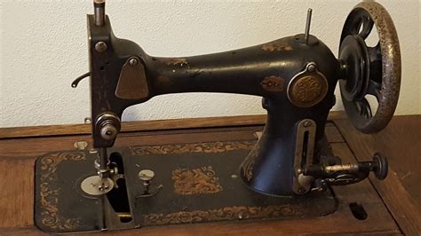 Great deals on the best singer sewing machines from singer india! Value of an Antique Singer Sewing Machine? | ThriftyFun
