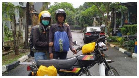 viral pasangan pengantin pilih bulan madu tour ke jawa bali pakai sepeda motor modal cuma rp 6