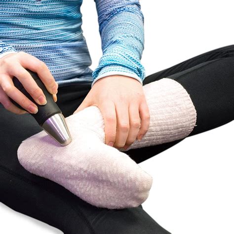 This polar massage bar uses targeted cryotherapy to soothe the pain from aching muscles. Roller Ice Bullet - Trigger Point Massage | Polar Products