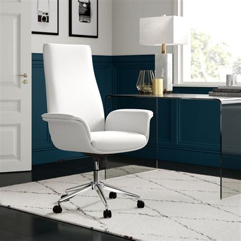 An ergonomic modern office chair isn't just a stylish option, but a it takes highly skilled designers to create contemporary office chairs that are both visually dynamic and physically supportive. Nordstrom Executive Chair (With images) | White office ...